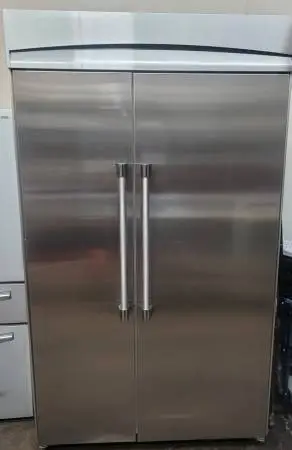 Thermador 48 built in refrigerator with icemaker,