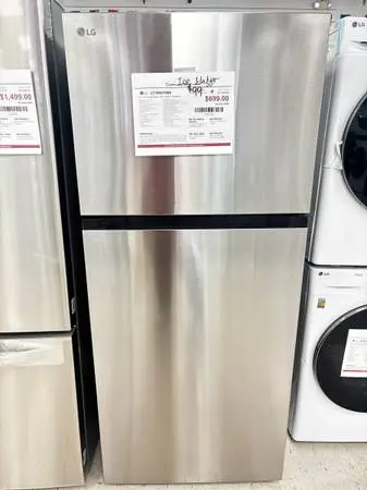 LG Refrigerator 🥟 Icemaker Included • NEW • 1 yr Warranty • Financing