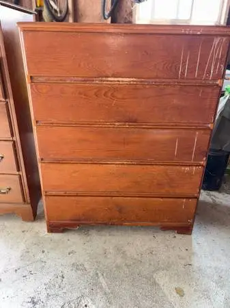 Dresser