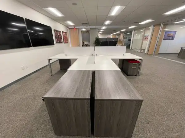 Commercial Office Desks - L-Shaped, Curved, Straight - All Sizes