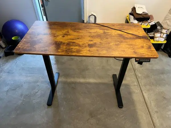 ELECTRIC STANDING DESK - Sit/Stand Desk - WORKS GREAT!