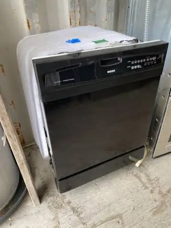 Black Kenmore Dishwasher Model #665.13599K600 Used Good Cond