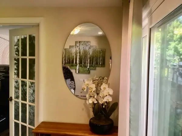 Wall hanging Mirror