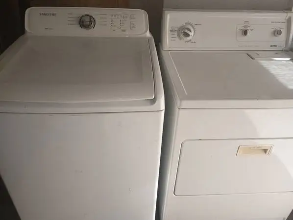 Top of the line SAMSUNG washer, (dryer also available) working great