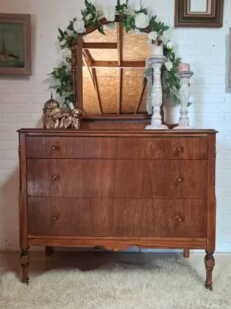 Antique solid wood vanity dresser with mirror