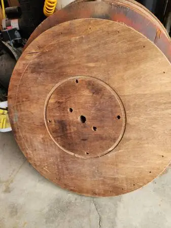 Spool ends
