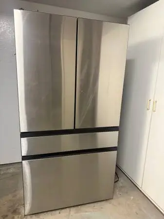 Samsung Bespoke 36” 4‑Door French Door Refrigerator – Used