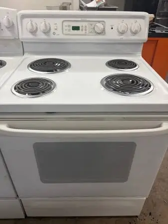 GE White Self Clean Coil Top Stove