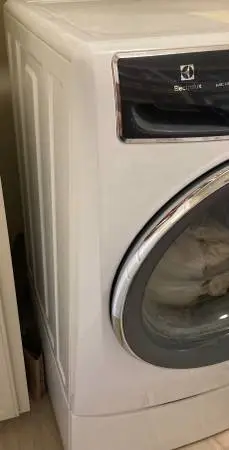 Electrolux tall HE Clothes washing machine