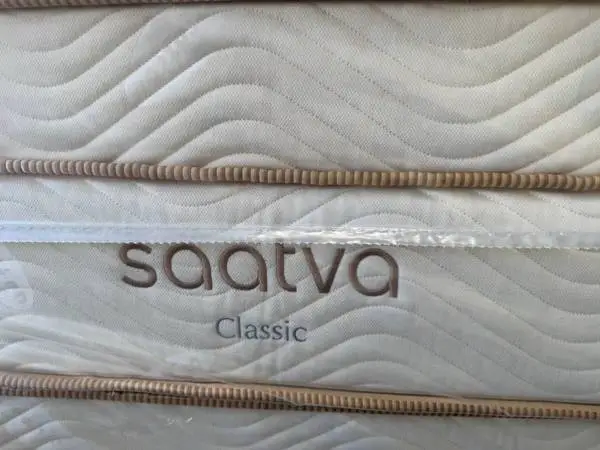 NEW QUEEN SAATVA  ORGANIC MATTRESSES