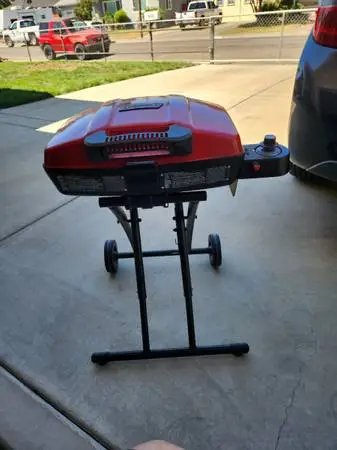 COLEMAN  TAIL GATE GRILL