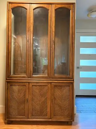 China Cabinet - Breakfront