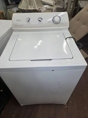Maytag Washing Machine Has Been Tested Works Great In Good Condition its guaran