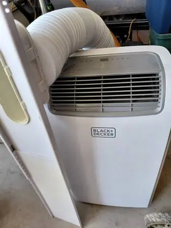 Black & Decker free-standing air conditioner