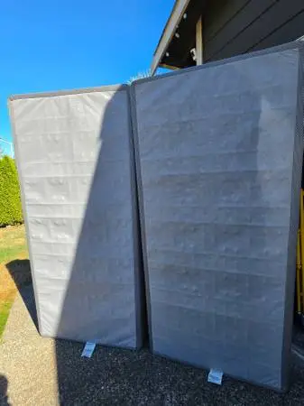 King bed box springs