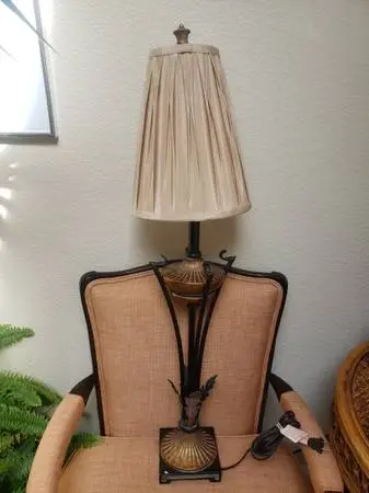 Decorative Table Lamp