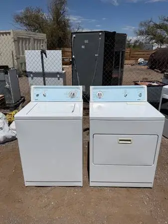 Kenmore 70 Series Electric Washer & Electric 220 Plug Dryer Set