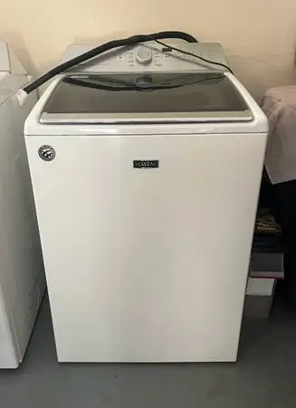 Maytag Bravos XL washer/dryer set