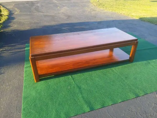 Lane Mid Century Coffee Table