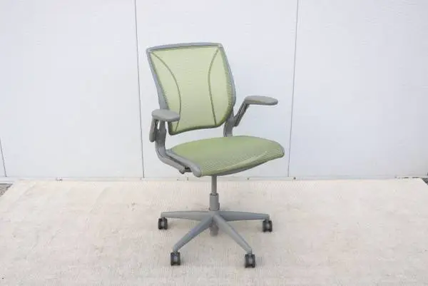 Humanscale Ergonomic World Task Office Desk Chair in Citron Mesh
