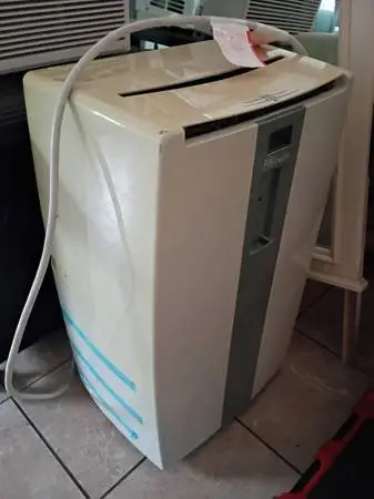 ROLL AROUND FLOOR A/C UNIT - RV / CAMPER A/C