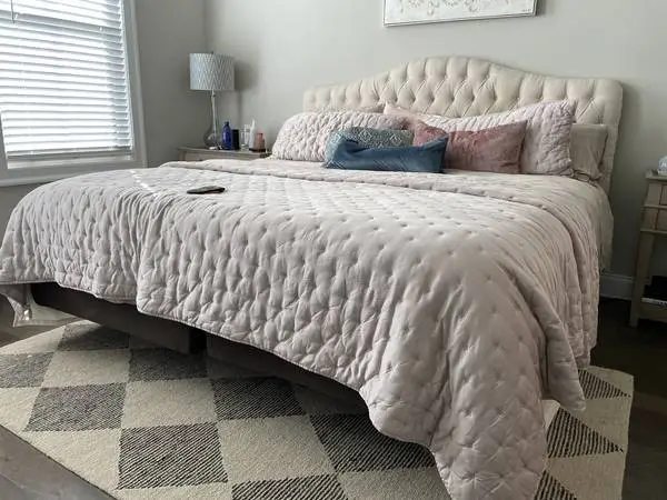 Split King Motorized Adjustable Bed, Mattress & Headboard