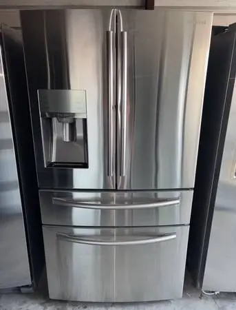 Samsung Stainless Steel Refrigerator And Freezer