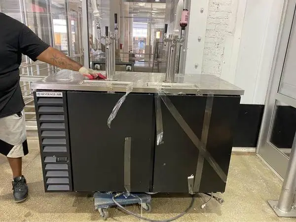 Beverage Air Kegerator DD58HC-1-B-69 restaurant equipment
