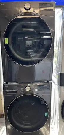 New washer,refrigerator,stove,dryer,stackable washer and dryer