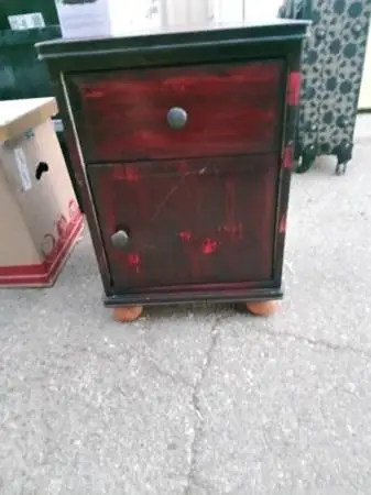 2 night stands solid wood