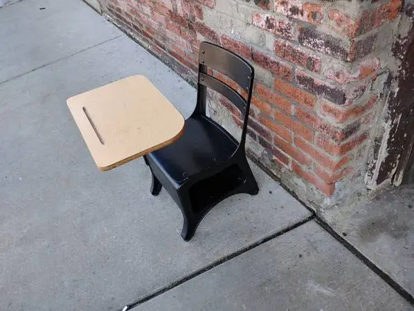 School desk small