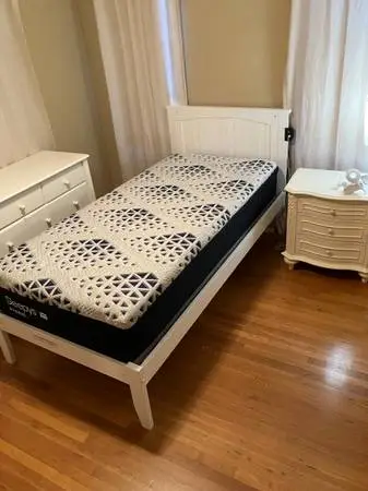 TWIN BED WITH FIRM MATTRESS, LIKE NEW