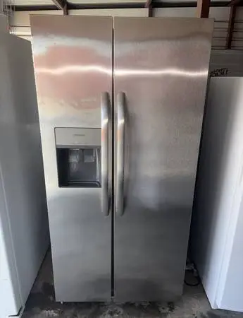 Frigidaire Stainless Steel Refrigerator And Freezer