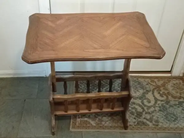 End Table- Magazine Rack solid Oak