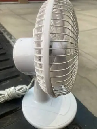 Fan,desk/table,3spd,osc,quiet.
