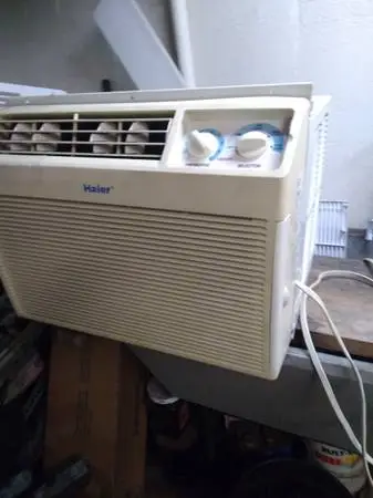 Window Air Conditioner