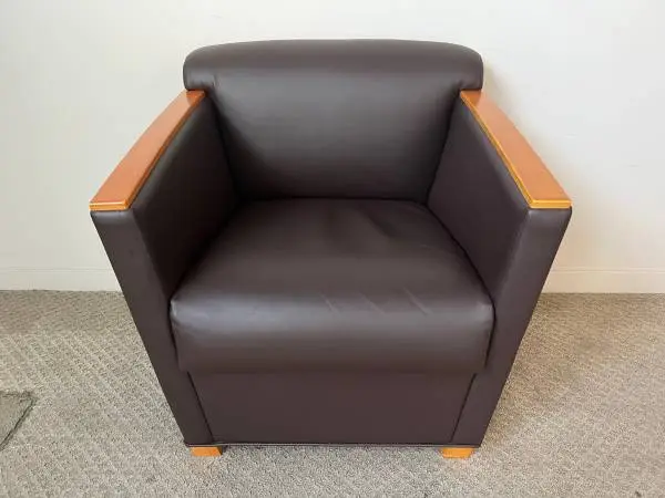 (17) Steelcase Coalesse 240WA Lounge Chairs. Off White, Tan & Espresso