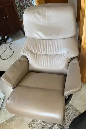 Stressless Brand Recliner - Silver Grey Leather