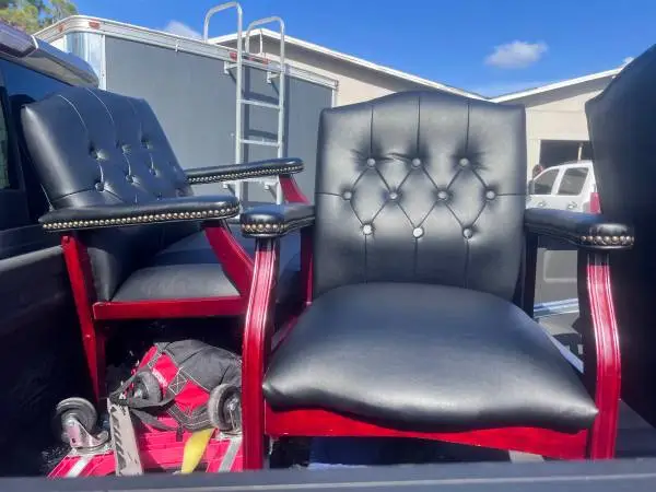 Eight Executive Office Chairs Conference Chairs