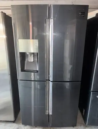 Samsung Stainless Steel Refrigerator And Freezer