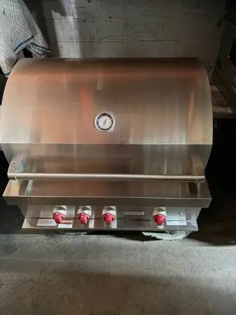 WOLF GRILL