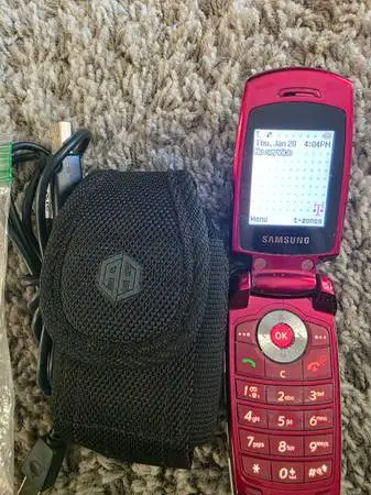 Samsung SGH-T219 T-Mobile FLIP Phone with brand new battery