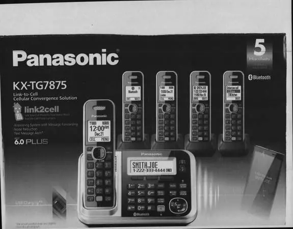 Panasonic 5-Handset w/Base Cordless Phone Set