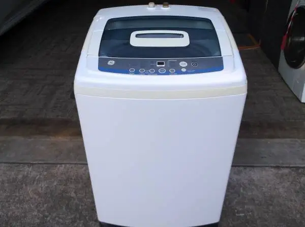 Nice GE Top Loader Washing Machine