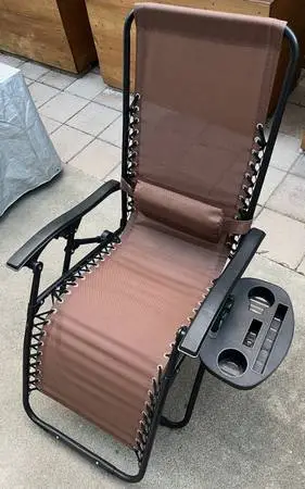 Zero Gravity Lounge Chair Recliners (2)