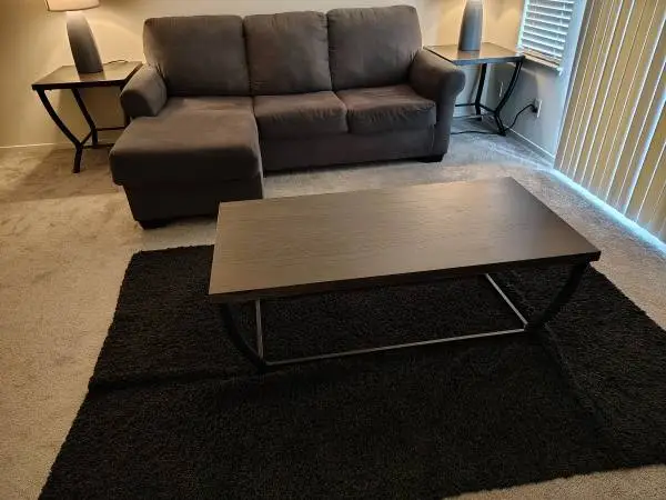 3 Piece Living Room Table Set With Rug And Lamps