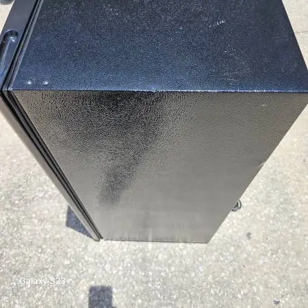 Igloo 3.2 cu ft Mini Refrigerator, Single Door Mini Fridge