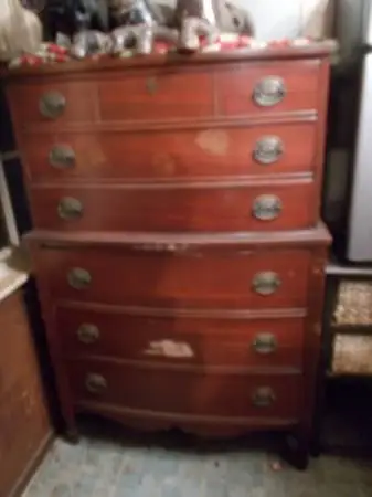 Table: Short, Approx: 4ft Square, Imported-Hard-Wood/Slatted, 1-Large