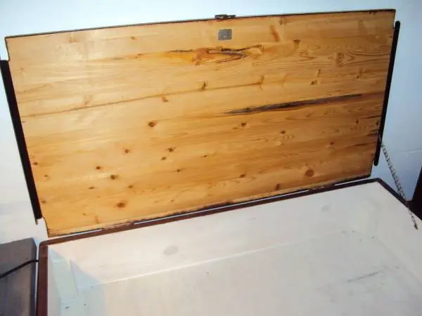 DESK STORAGE BOX