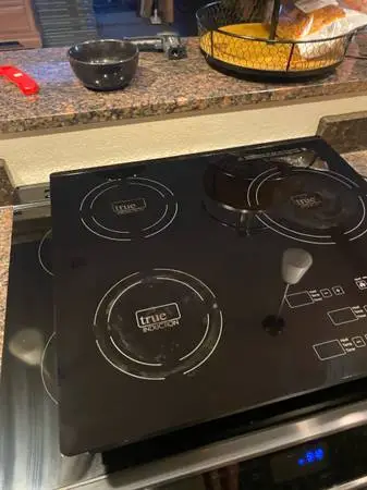 Induction 3 burner cook top